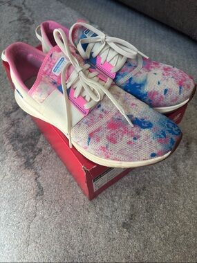 New Balance Energize Shoes